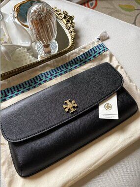 NWT Tory Burch Kira envelope clutch - black leather with gold logo